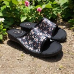 Klapki damskie z kwiatowym wzorem Naturfeet KKO5BL czarne - zdjecie 4