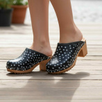Drewniaki damskie na obcasie w groszki Naturfeet DH7BL czarne - zdjecie 6