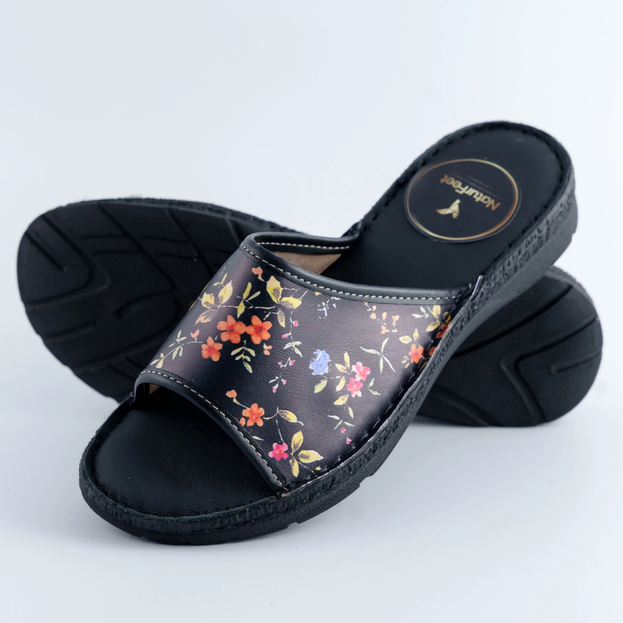 Klapki damskie z kwiatowym wzorem Naturfeet KKO5U