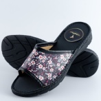 Klapki damskie z kwiatowym wzorem Naturfeet KKO5BL czarne