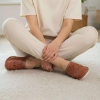 Kapcie damskie Naturfeet PKC7 ażurowe ze skóry naturalnej - zdjecie 5