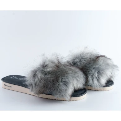 Kapcie damskie z futerkiem Naturfeet PKO6GR szare - zdjecie 2