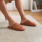 Męskie kapcie Naturfeet PMC7 - perforowane jasnobrązowe góralskie pantofle juht - zdjecie 5