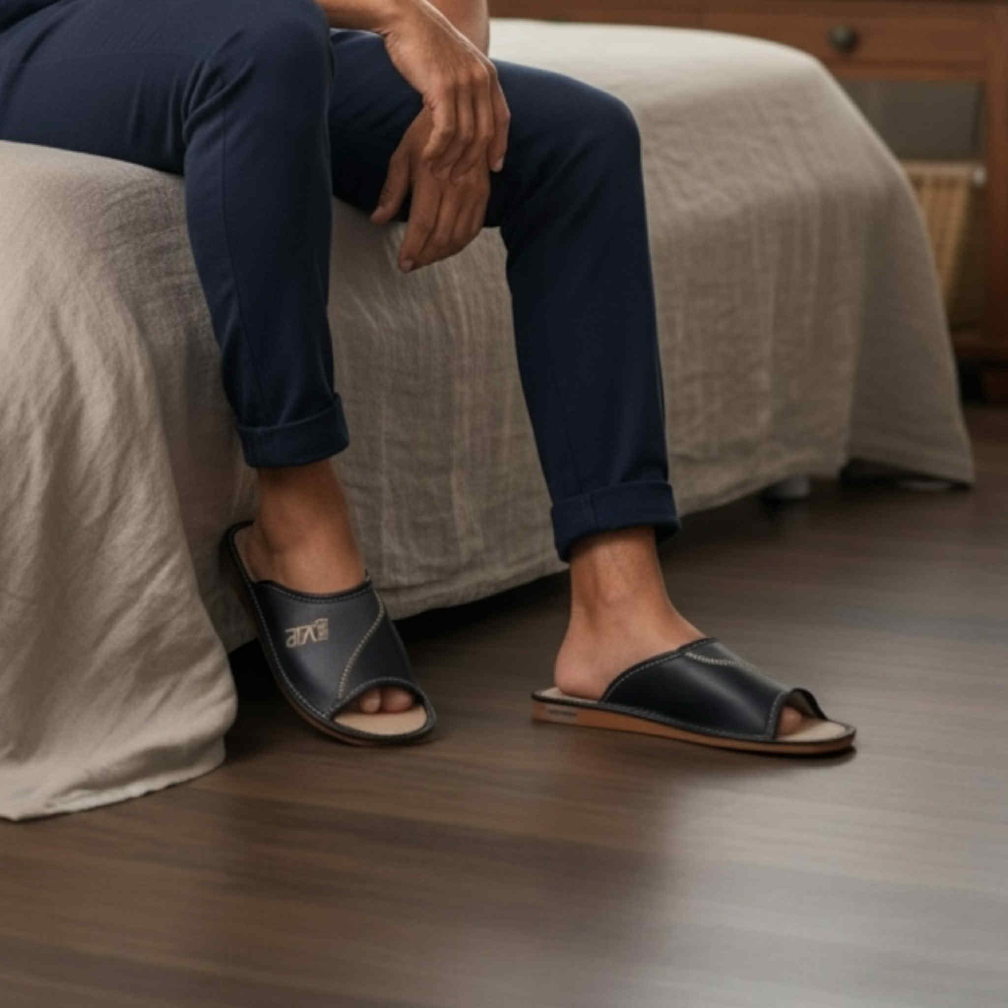 Kapcie męskie Naturfeet PMO6 skórzane z odkrytymi palcami - zdjecie 5