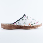 Klapki damskie z kwiatowym wzorem Naturfeet KKC5WH białe - zdjecie 4