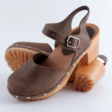 Chodaki damskie Naturfeet SKC1BR brązowe