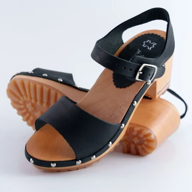 Chodaki damskie Naturfeet SKO1BL czarne