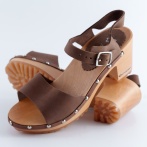 Damskie chodaki Naturfeet SKO1BR - skórzane z odkrytymi palcami, brązowe