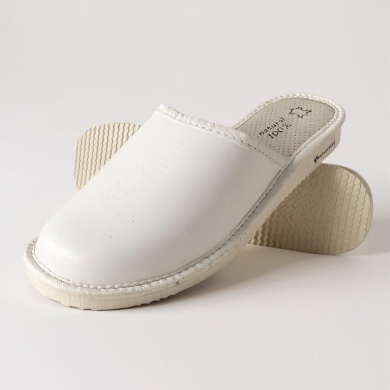 Skórzane klapki medyczne białe Komfortowe pantofle z naturalnej skóry Naturfeet MPK1WH