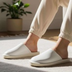 Skórzane klapki medyczne białe Komfortowe pantofle z naturalnej skóry Naturfeet MPK1WH - zdjecie 4