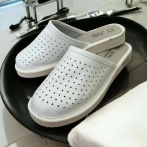 Klapki medyczne z perforacją Naturfeet MPK2WH białe - zdjecie 4