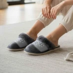 Kapcie damskie z haftem Naturfeet PKW5GR szare - zdjecie 5