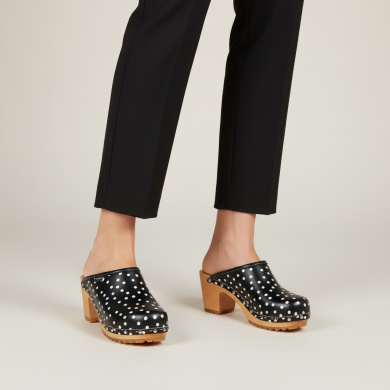 Drewniaki damskie na obcasie w groszki Naturfeet DH7BL czarne - zdjecie 2