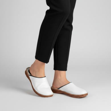 Klapki i sandały damskie Naturfeet KKC1WH białe - zdjecie 2