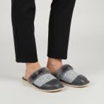 Kapcie damskie z haftem Naturfeet PKW5GR szare - zdjecie 2
