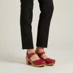 Drewniane sandały damskie z paskiem Naturfeet czerwone - zdjecie 3