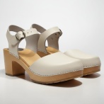 Drewniane sandały damskie z paskiem Naturfeet beżowe