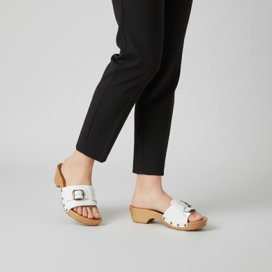 Eleganckie klapki skórzane białe regulowane podbicie | Naturfeet KKO3WH - zdjecie 2