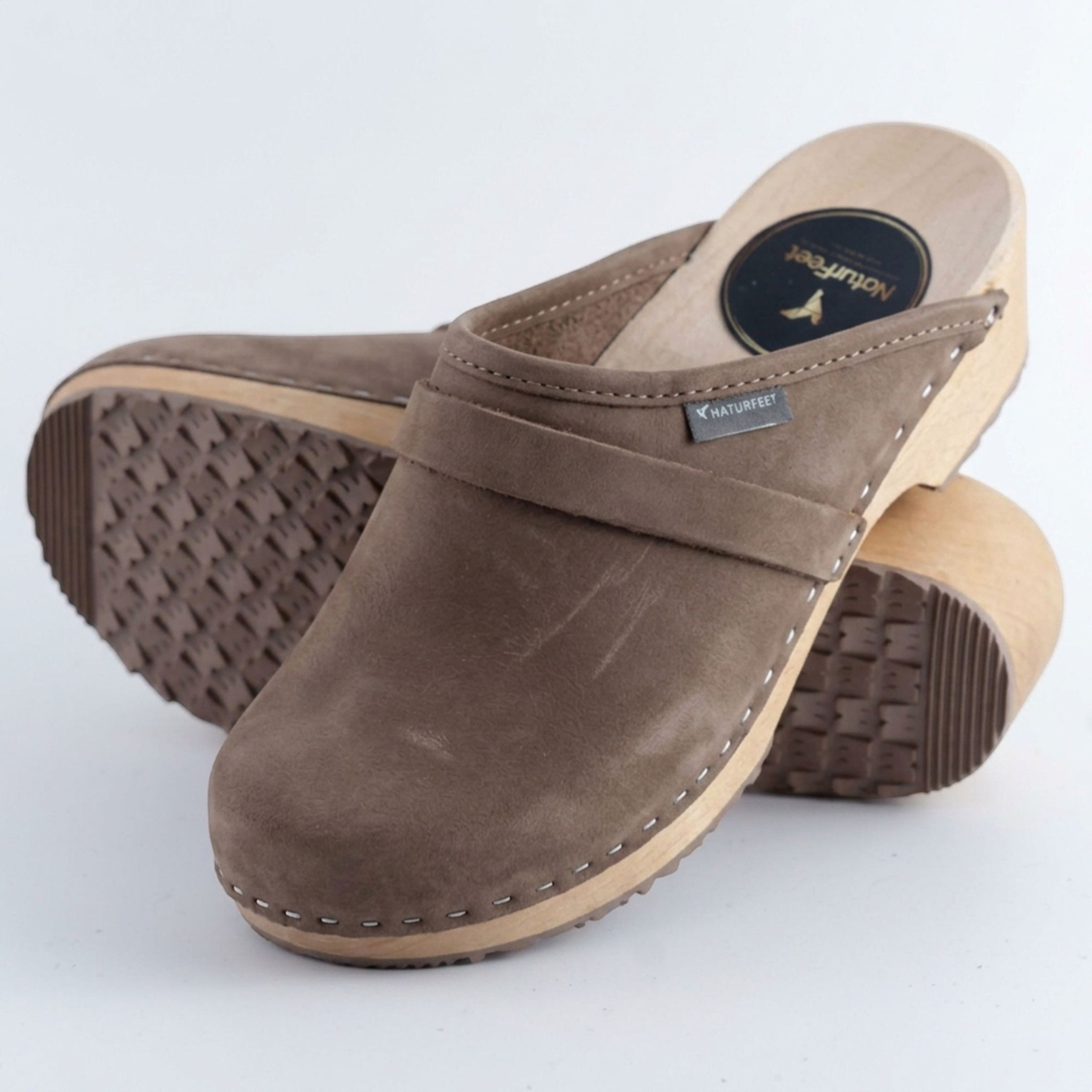 Męskie chodaki Naturfeet DM8BR – klapki z nubuku